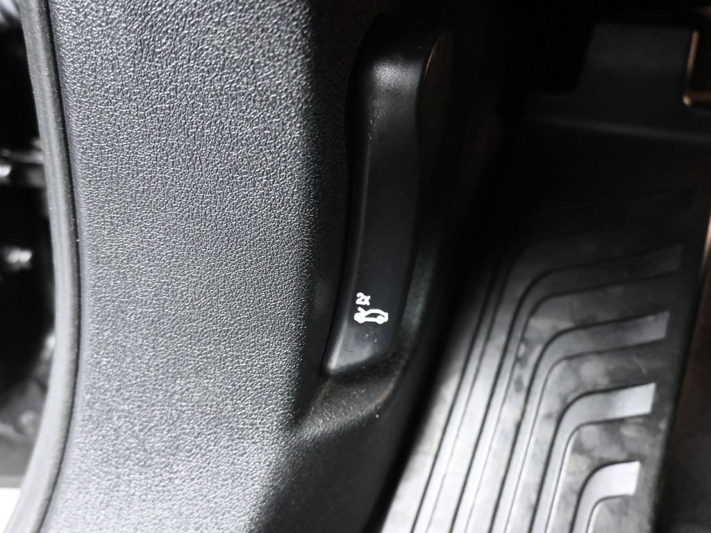 Used 2020 BMW X5 xDrive40i w/ Premium Package AWD/4WD image 27