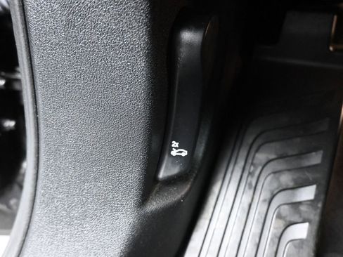 Used 2020 BMW X5 xDrive40i w/ Premium Package image 27