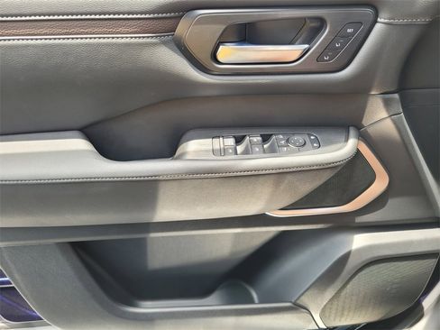 New 2025 Nissan Armada Platinum w/ Convenience Package image 23