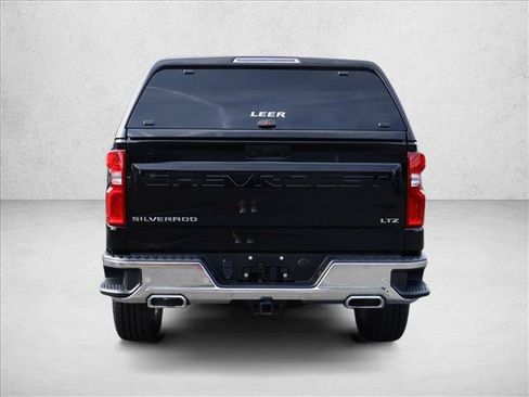 Used 2019 Chevrolet Silverado 1500 LTZ w/ LTZ Plus Package AWD/4WD image 7
