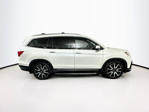 Used 2019 Honda Pilot Touring image 10