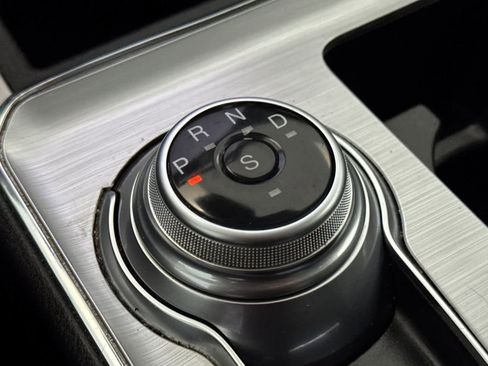 Used 2022 Ford Edge SEL image 24