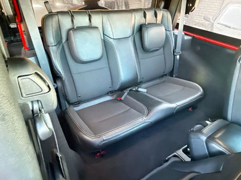Used 2021 Jeep Wrangler Sport AWD/4WD image 30