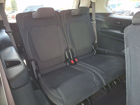 Certified 2021 Jeep Grand Cherokee L Laredo w/ Luxury Tech Group I AWD/4WD image 23