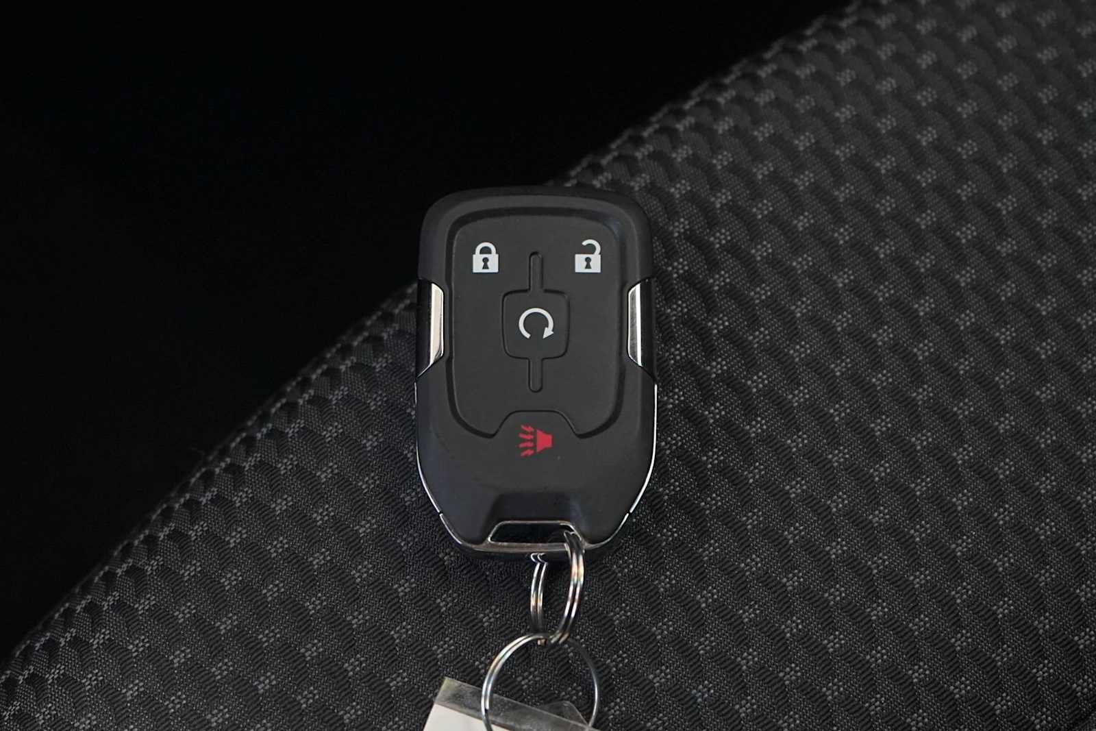 Used 2024 GMC Terrain SLE w/ Driver Convenience Package FWD image 28