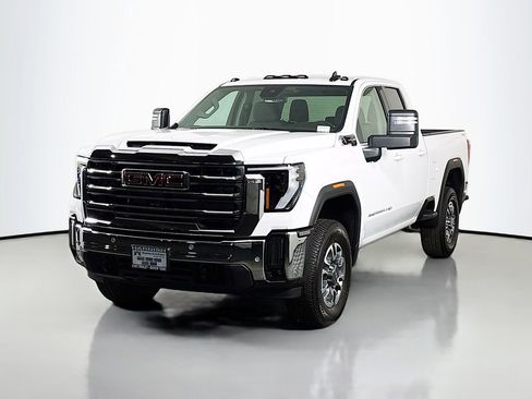 New 2026 GMC Sierra 2500 SLE w/ SLE Value Package; AWD/4WD image 3