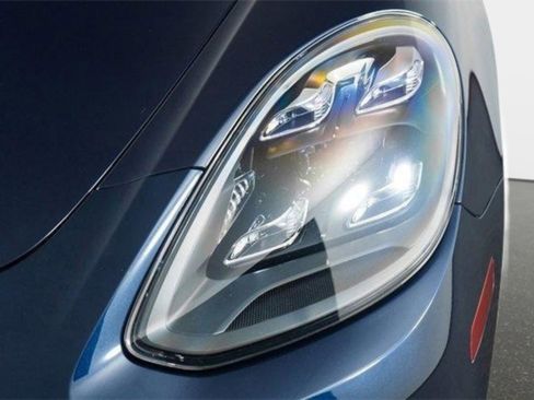 Used 2023 Porsche Panamera 4 Platinum Edition w/ Assistance Package image 23