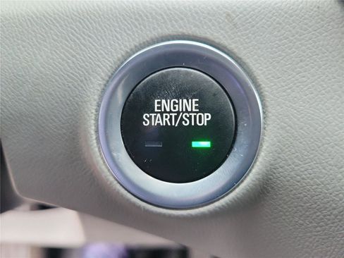 Used 2018 GMC Terrain SLE w/ Infotainment Package I image 31