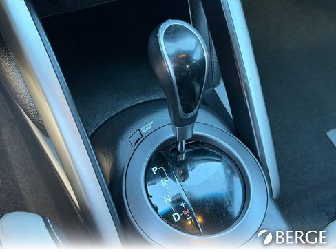 Used 2016 Hyundai Veloster Turbo image 28