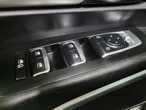 Used 2022 Kia Telluride S FWD image 27