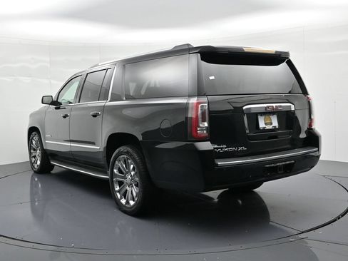 Used 2016 GMC Yukon XL Denali w/ Open Road Package AWD/4WD image 8