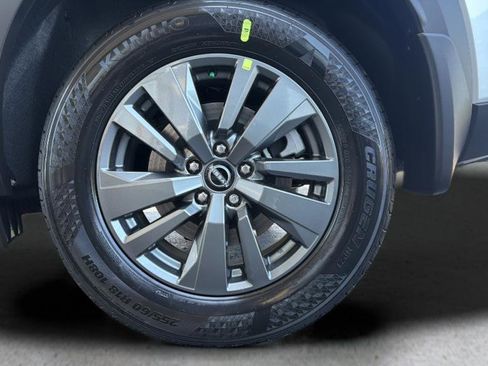 New 2026 Nissan Pathfinder SV AWD/4WD image 30