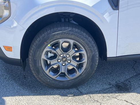 New 2026 Ford Maverick XLT w/ XLT Luxury Package image 25