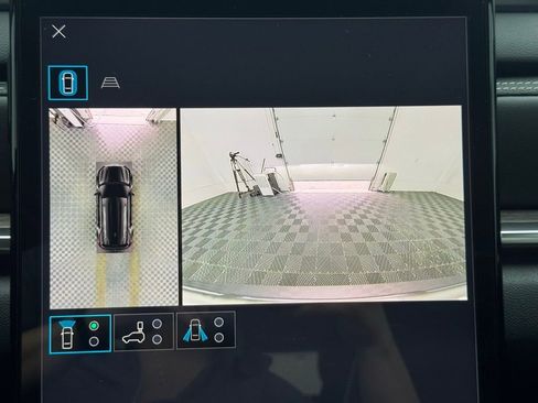 Used 2026 GMC Terrain Denali image 4