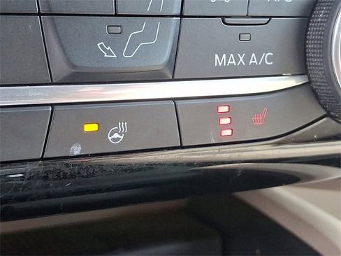 Used 2022 Ford Escape SE w/ Cold Weather Package image 25