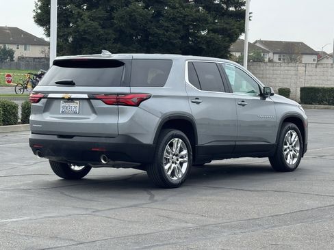 Certified 2023 Chevrolet Traverse LS w/ Safety Package image 8