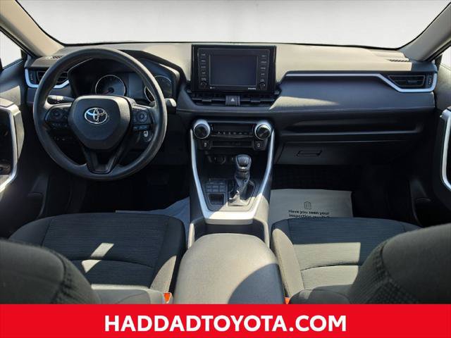 Certified 2021 Toyota RAV4 LE w/ Carpet Mat Package (TMS) AWD/4WD image 12