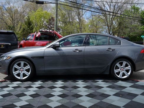 Used 2018 Jaguar XE Prestige AWD/4WD image 11