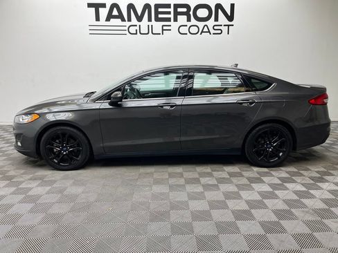 Used 2020 Ford Fusion SE w/ Equipment Group 151A FWD image 6