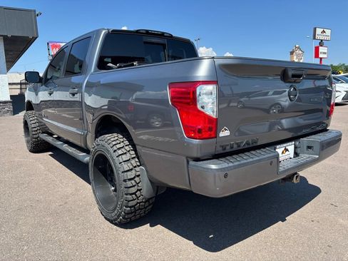 Used 2019 Nissan Titan SL w/ Midnight Edition AWD/4WD image 5