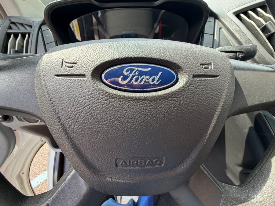 Used 2018 Ford Transit 350 XL RWD image 27