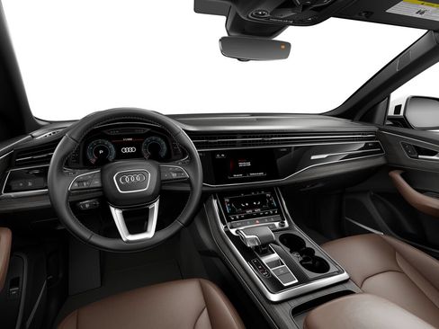 Certified 2023 Audi Q8 Premium Plus w/ Premium Plus Package AWD/4WD image 3