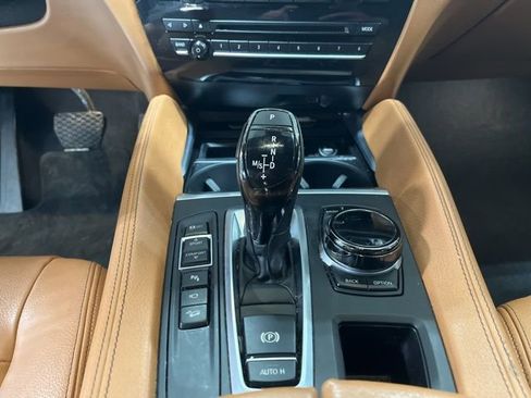 Used 2019 BMW X6 xDrive50i image 11