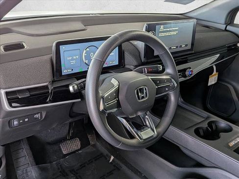 New 2026 Honda Prologue EX image 3