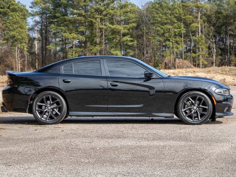 Used 2023 Dodge Charger R/T w/ Blacktop Package image 5