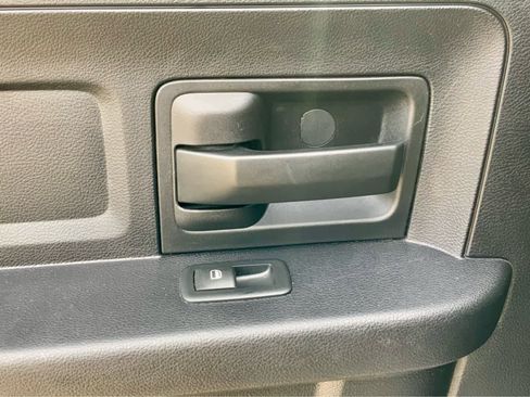 Used 2016 RAM 2500 Tradesman w/ Chrome Appearance Group image 50