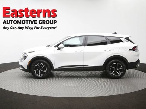 Used 2023 Kia Sportage LX AWD/4WD image 59