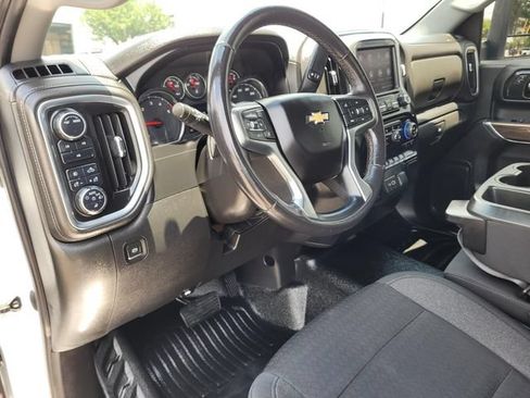 Used 2022 Chevrolet Silverado 2500 LT w/ Convenience Package AWD/4WD image 18