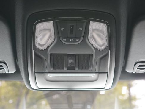 Used 2023 RAM 1500 Tradesman AWD/4WD image 30