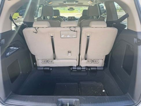 Used 2023 Honda Odyssey Touring image 7