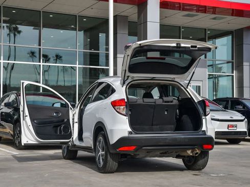 Used 2021 Honda HR-V EX image 26