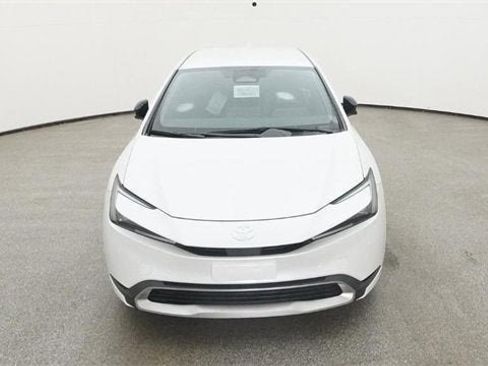 New 2025 Toyota Prius Plug-In Hybrid FWD image 48