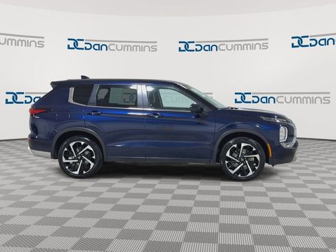 Used 2024 Mitsubishi Outlander SE AWD/4WD image 9