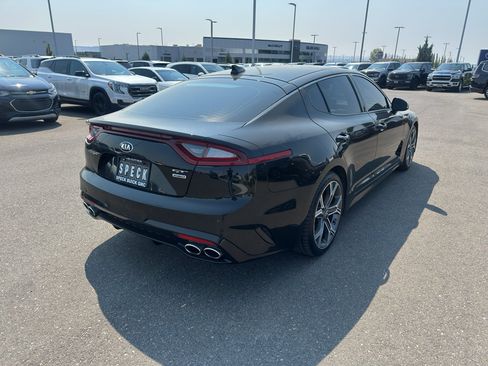 Used 2018 Kia Stinger GT2 AWD/4WD image 5