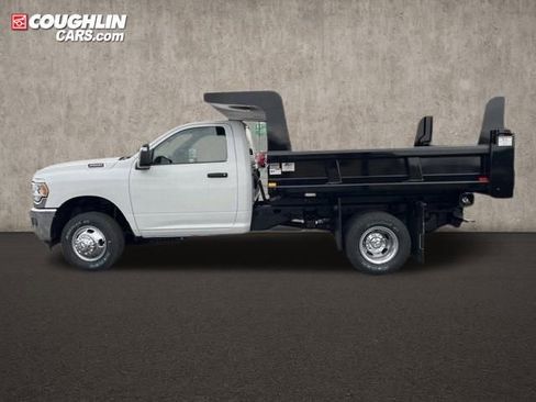 New 2024 RAM 3500 Tradesman image 5