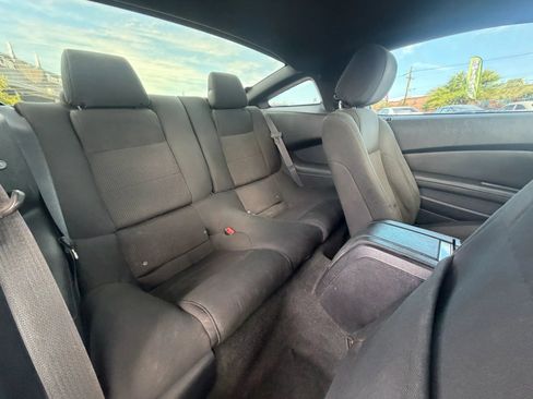 Used 2014 Ford Mustang Coupe RWD image 20