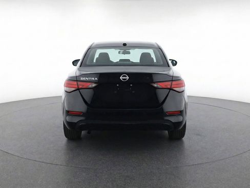 Used 2025 Nissan Sentra SV image 7