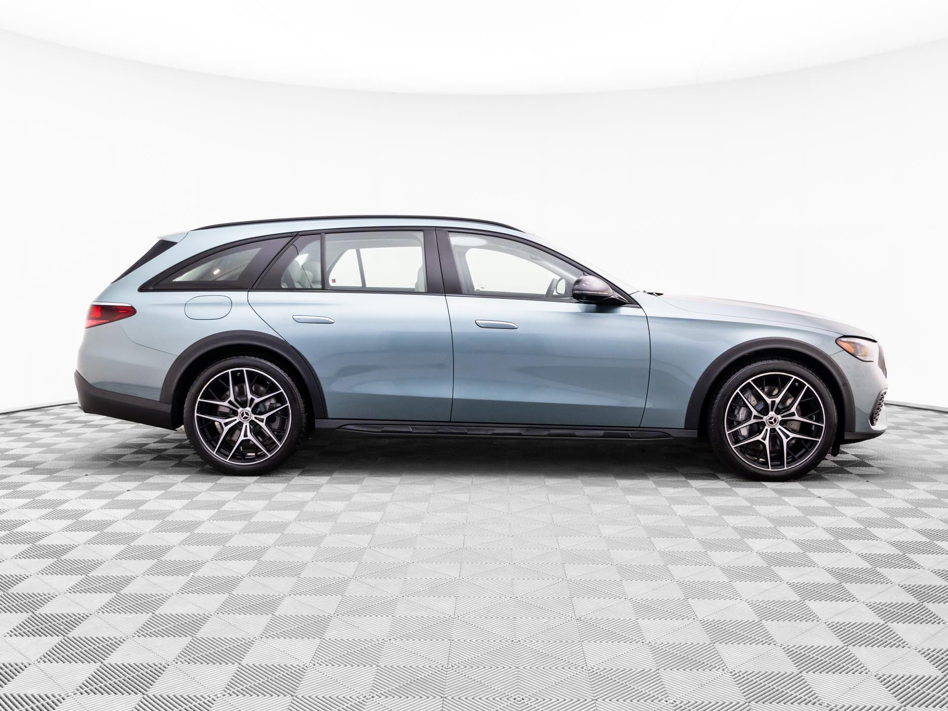 Certified 2024 Mercedes-Benz E 450 4MATIC All-Terrain Wagon image 6