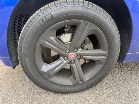 Used 2019 Jaguar F-PACE R-Sport AWD/4WD image 24
