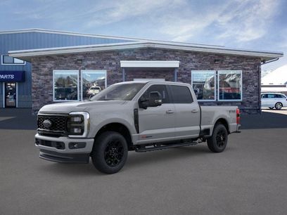 New 2026 Ford F350 Lariat w/ Black Appearance Package