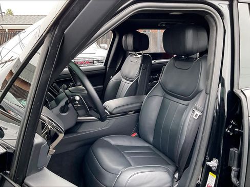Used 2025 Land Rover Range Rover Sport Autobiography image 28
