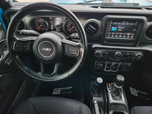 Used 2020 Jeep Wrangler Unlimited Sport image 27