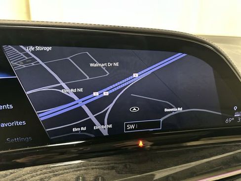 Certified 2023 Cadillac Escalade Premium Luxury image 12