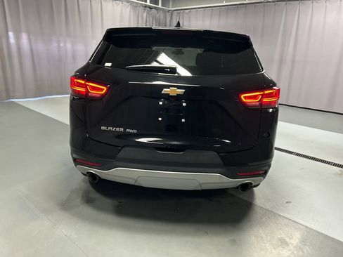 Used 2025 Chevrolet Blazer LT AWD/4WD image 6