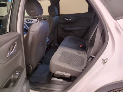 Used 2020 Chevrolet Blazer LT image 15