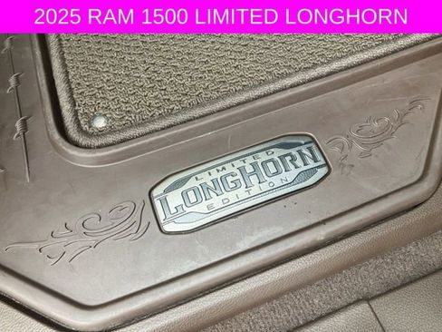 Used 2025 RAM 1500 Limited AWD/4WD image 17